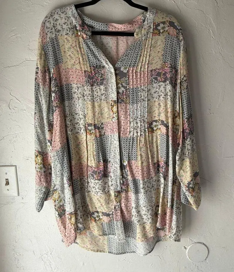 LA CERA Plus 1X Floral Cottage Pastel Patchwork Rayon 3/4 Sleeve Lightweight Top - Image 2