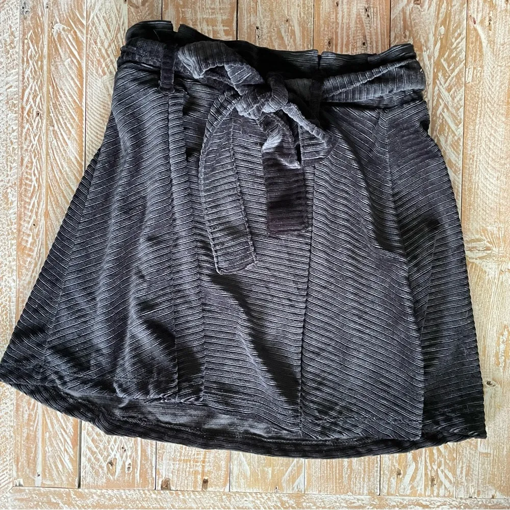 🖤VYLETTE Mini Skirt Ribbed Corduroy Black Paper Bag w/ Self Tie Belt🔥~small - Image 5