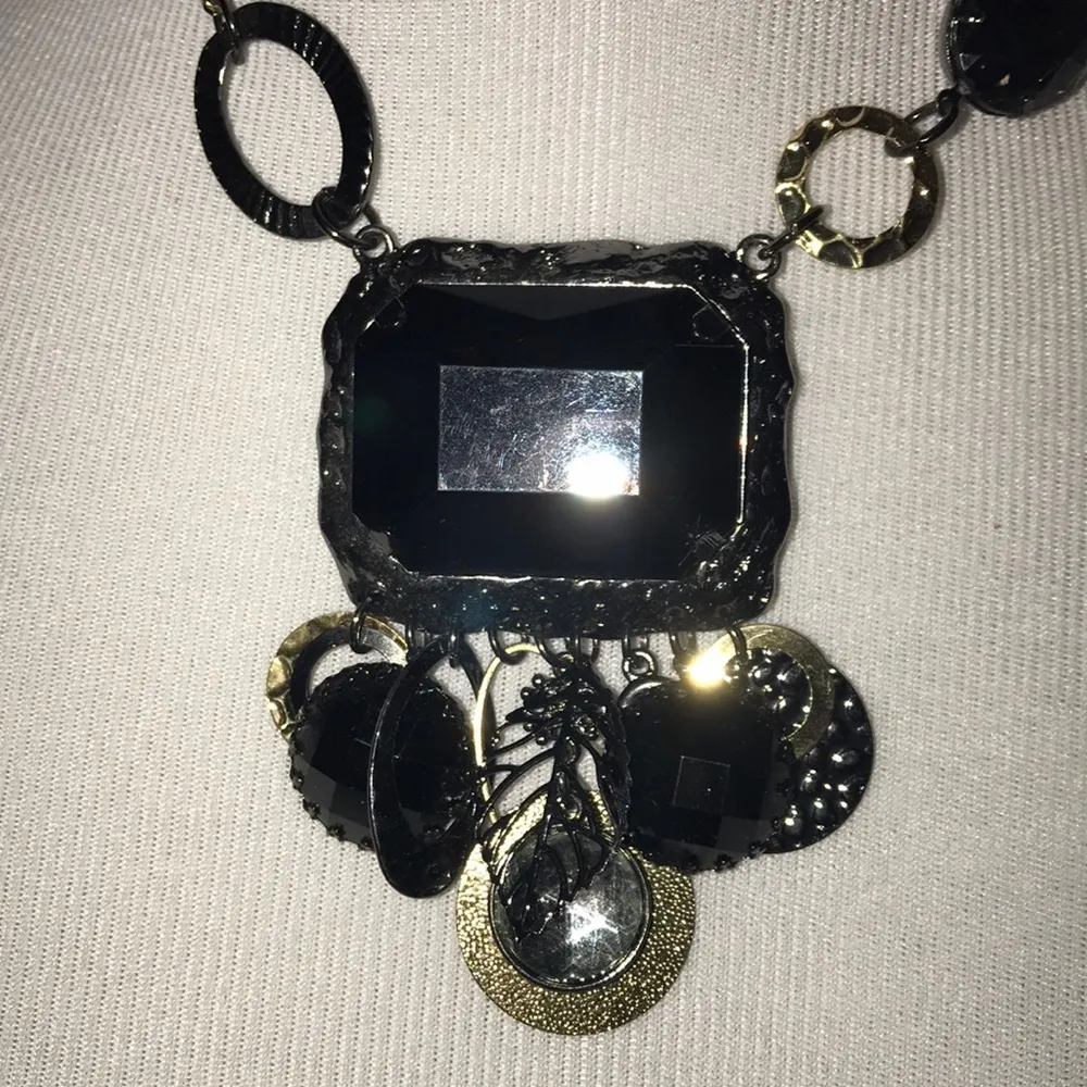 Necklace & Earring Set - Image 2