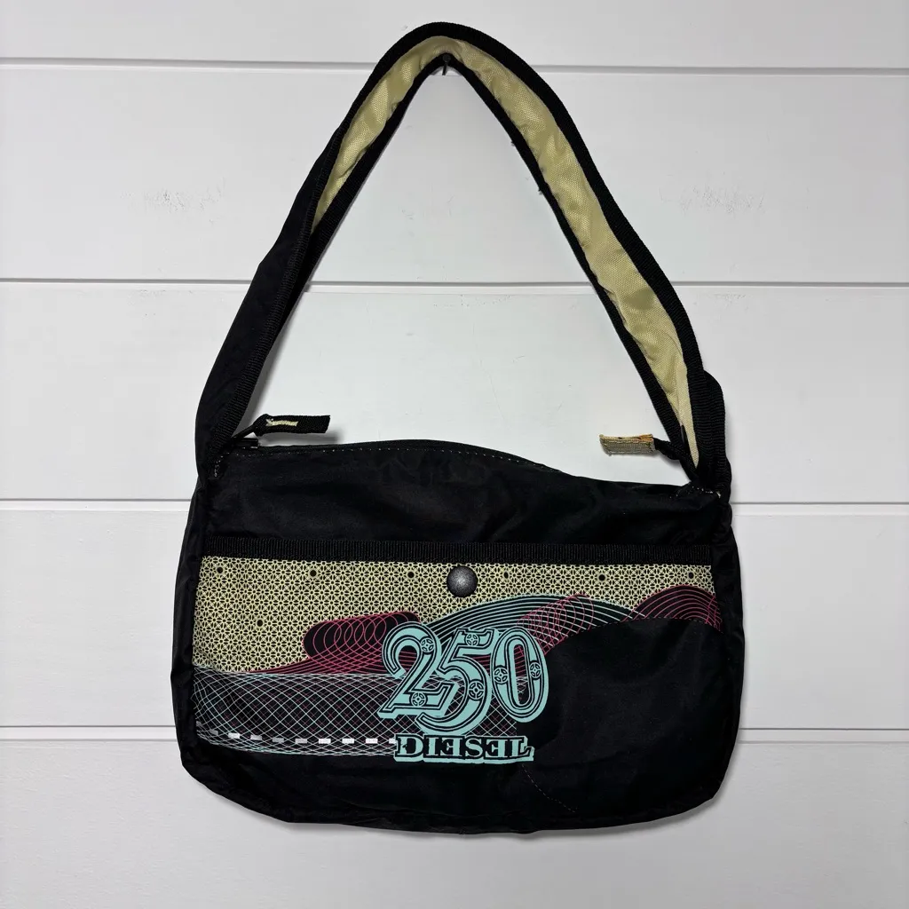 Diesel Vintage Reversible Retro small bag Black‎ and Yellow Diesel Logo - Image 2