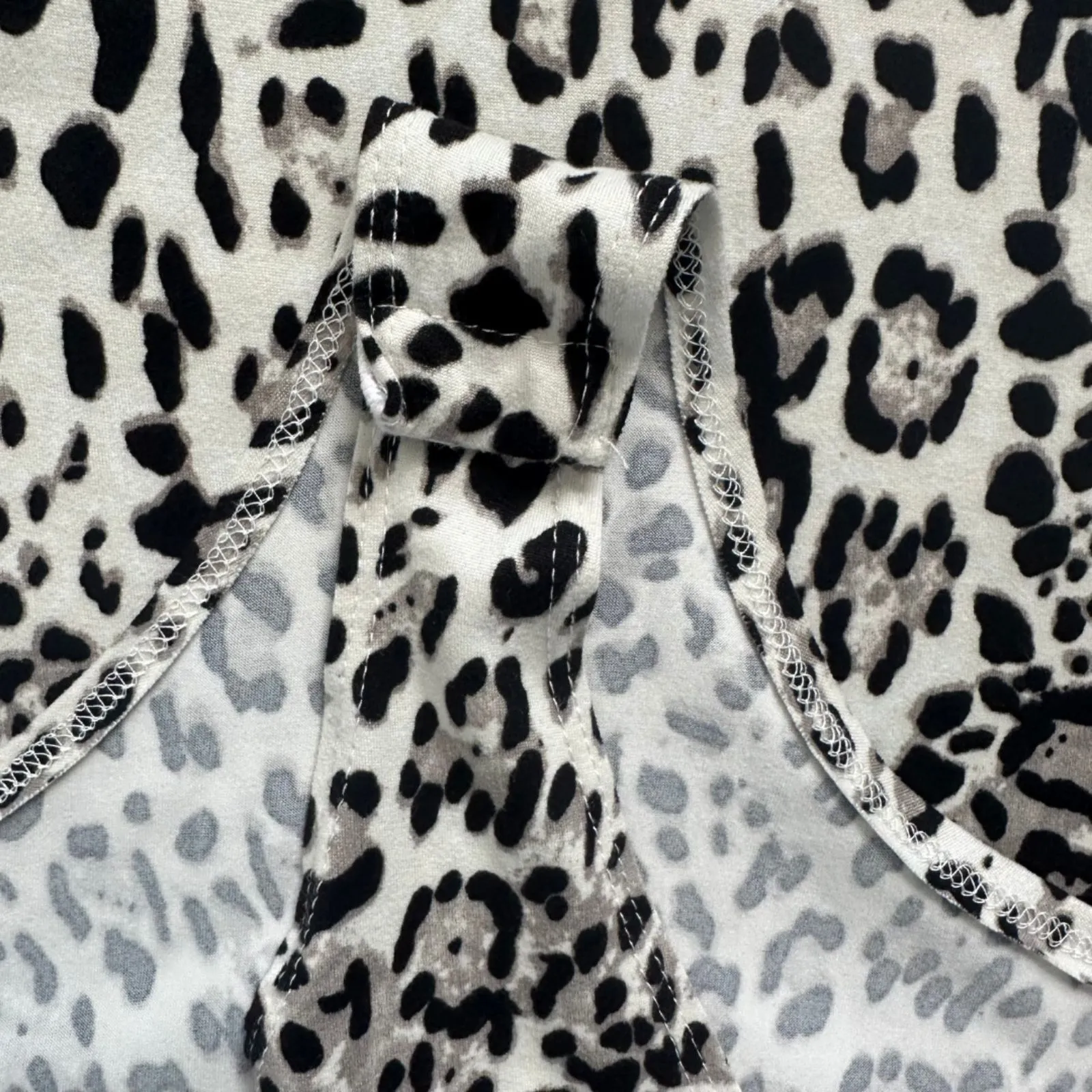 ee:some Animal Print Short Sleeve Bodysuit Large Black - Image 6