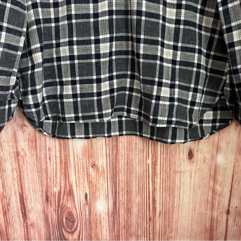 J. Crew Factory Navy Blue Plaid Boy Fit Popover Shirt Size S - Image 4