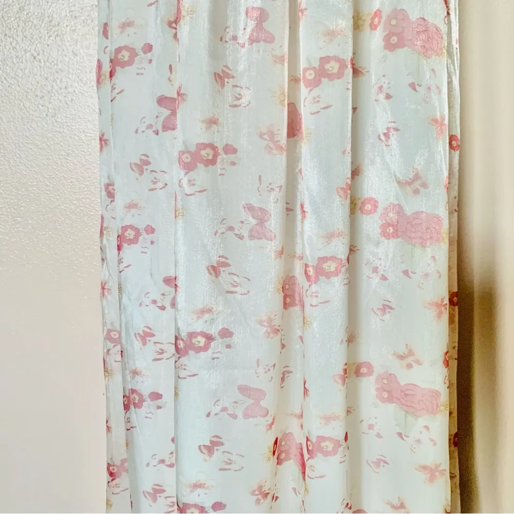 Arula Cream Pink Mauve Floral & Butterflies Sleeveless Smocked Dress. Tan Size XL - Image 3