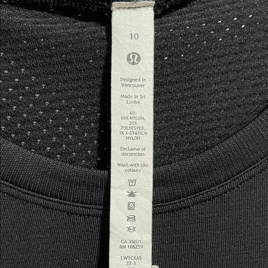 Lululemon Athletica Black Perforated Mesh Tank Top - Image 2