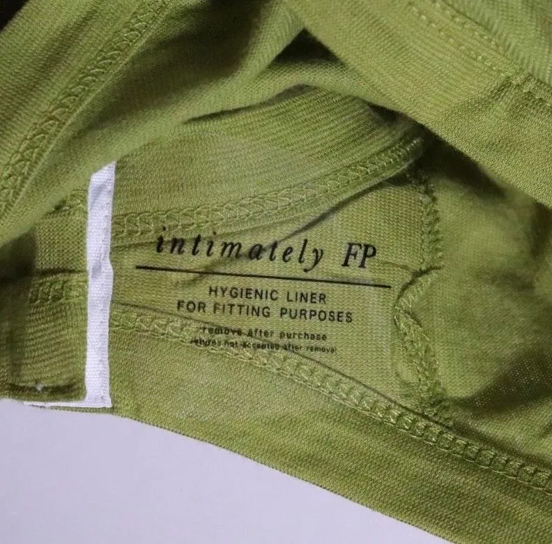 NWT  Bodysuit Size Medium - Image 7