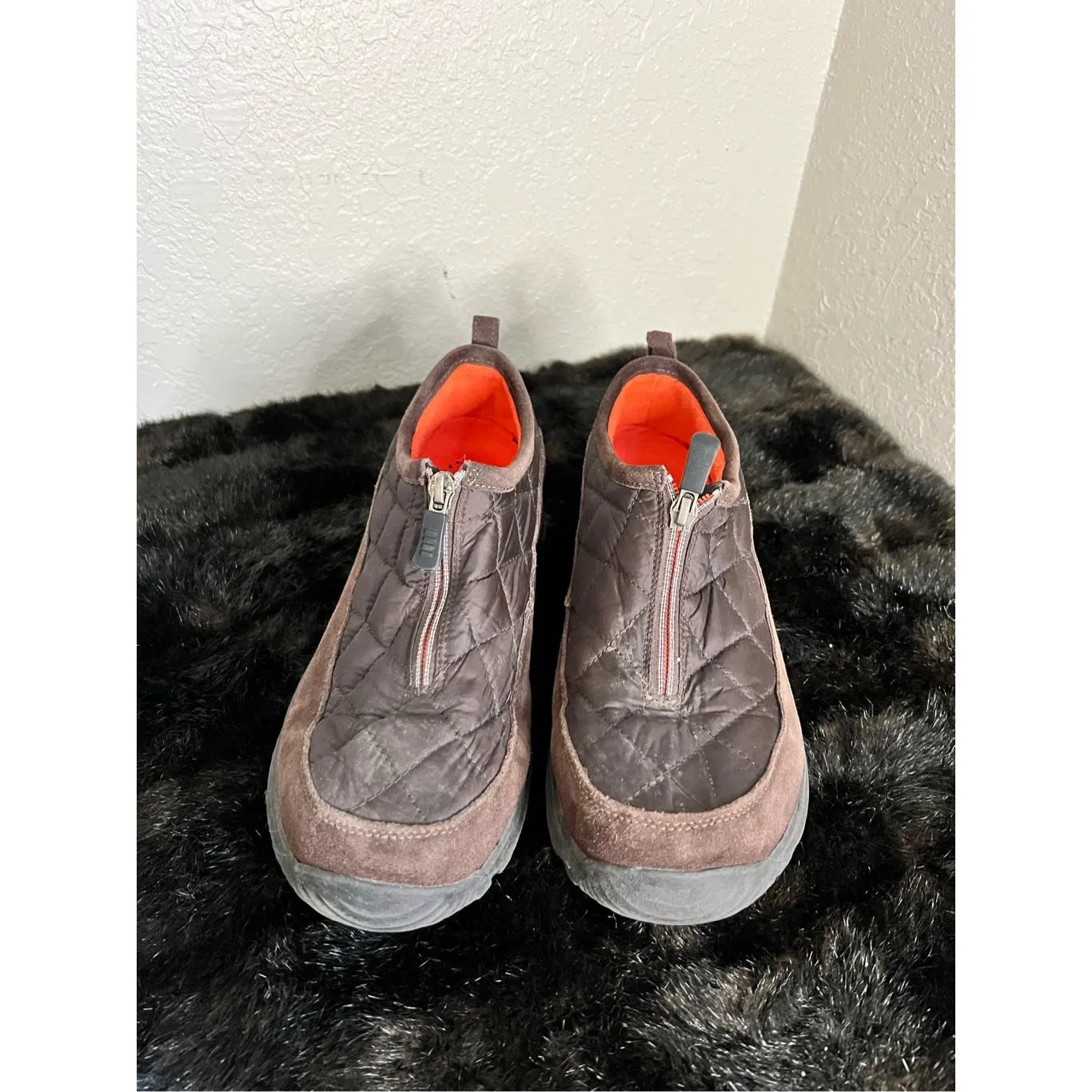 Lands' End Women's Size 9.5 Weatherfield Brown Quilted Hiking Zip Up Shoe 86524 - Image 2