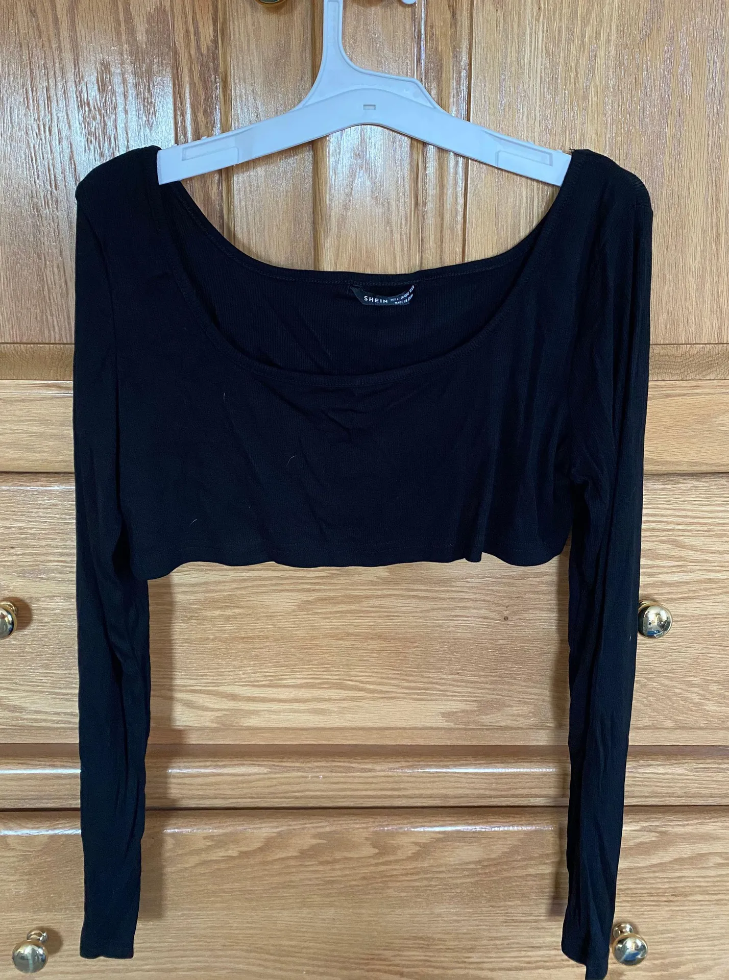 SheIn Long Sleeve Crop Top - Image 3