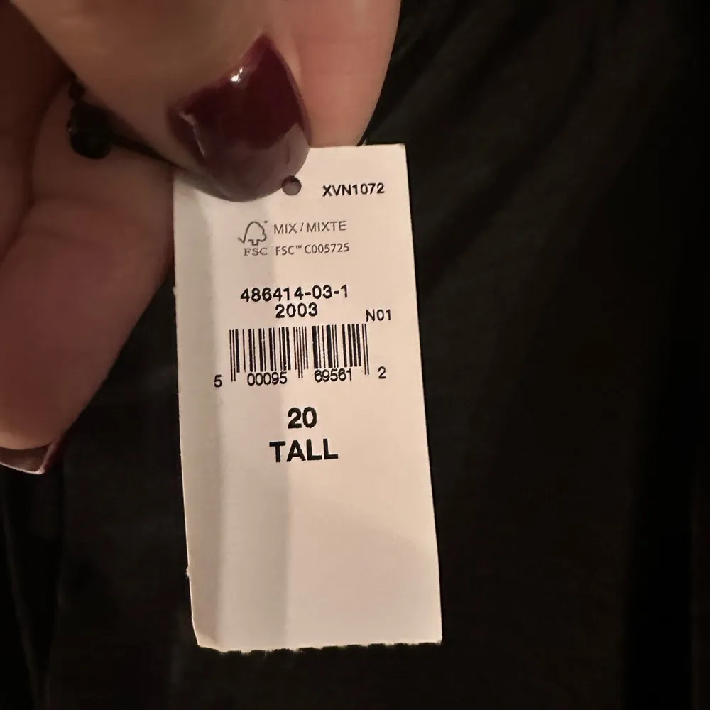 GAP Women’s Size 20 Tall High Rise Satin Pleated Wide Leg Trouser - Image 4