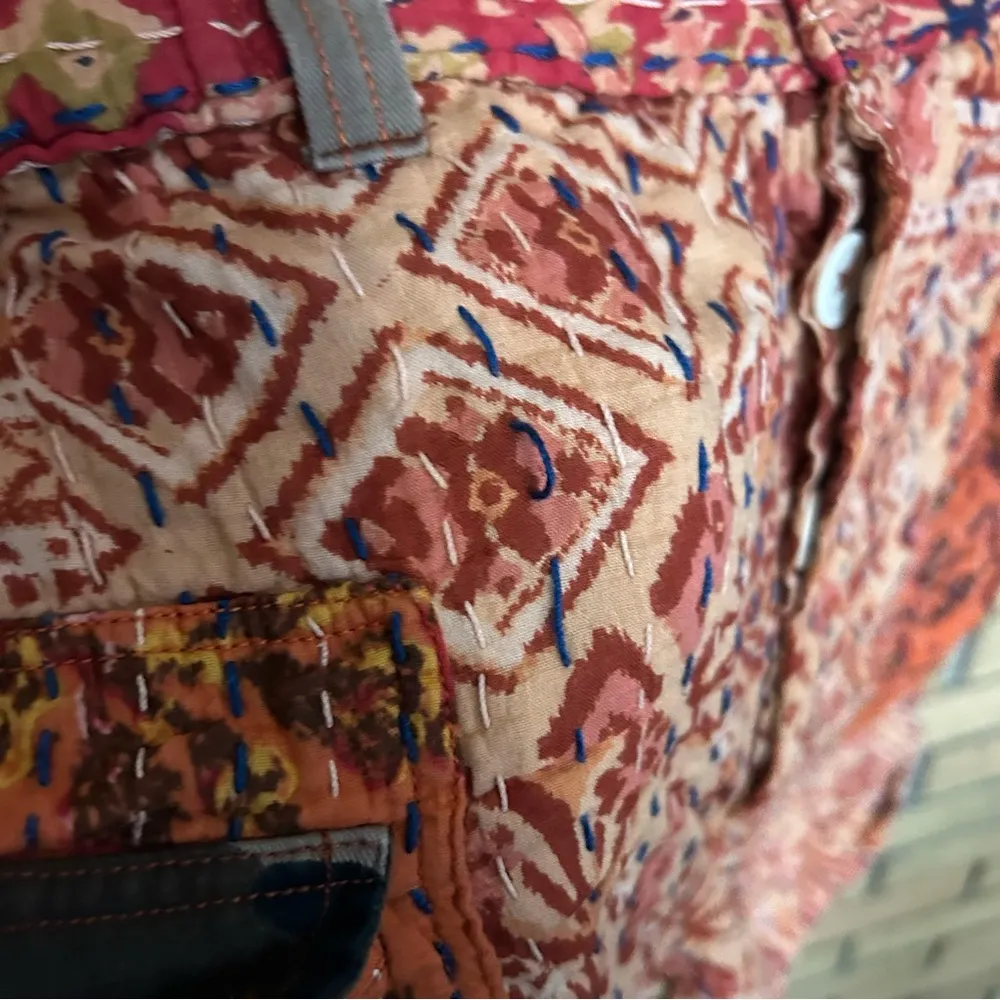 Free People  Dakota Skies Kanthi Camo Quilted Boho Shorts Size Large - Image 3