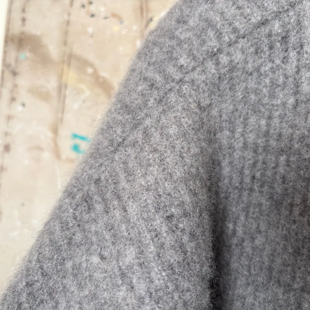 Gentle Herd Cashmere Cardigan Sweater Gray Size L - Image 3