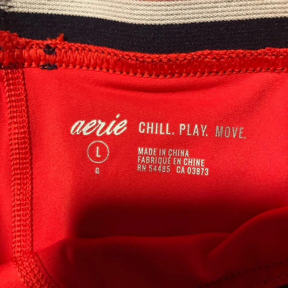 Aerie brand, size large, cute, comfy, stretchy leggings with pockets - Image 3