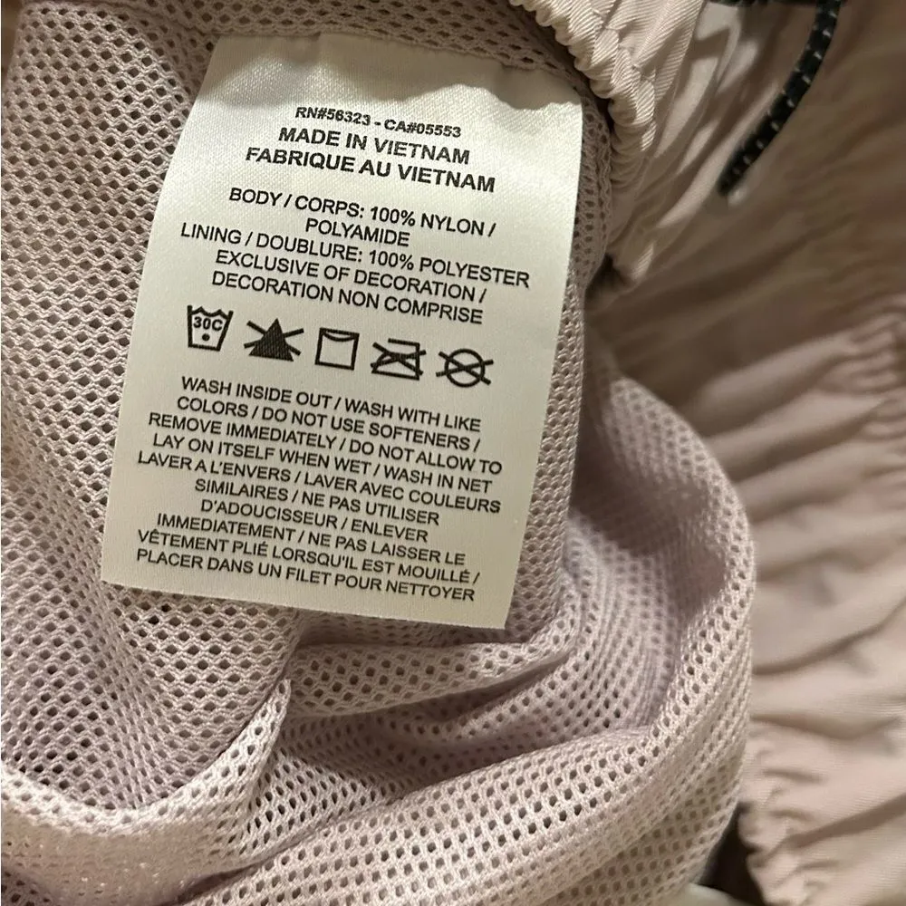 Nike Women’s Nylon Essential Lavender Woven Shorts Style D6247208 MSRP 52.00 NEW - Image 8