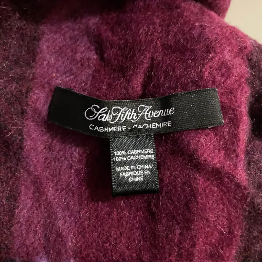 Saks Fifth Avenue Womens Cashmere Scarf Purple Pink & Gray Plaid 68”L X 10”W - Image 4