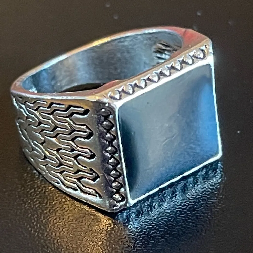 Healing black obsidian S925 silver ring size 7.5 - Image 2