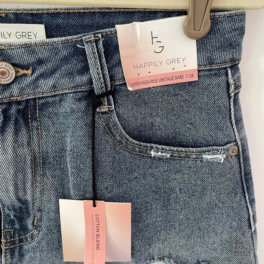 Happily Grey juniors distressed jeans size 7/28 NWT Blue - Image 2