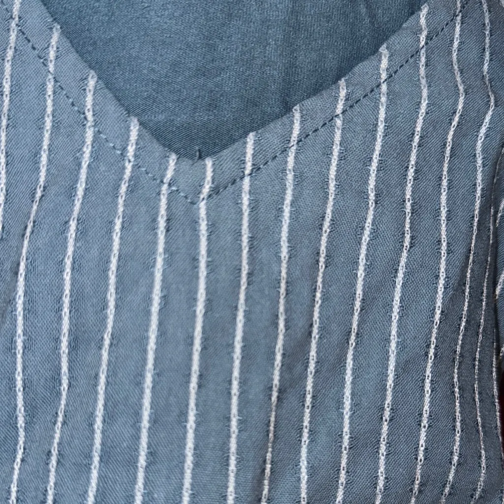 FORTUNE + IVY
Albany Mixed Material Blouse Tank‎ Top - Image 6