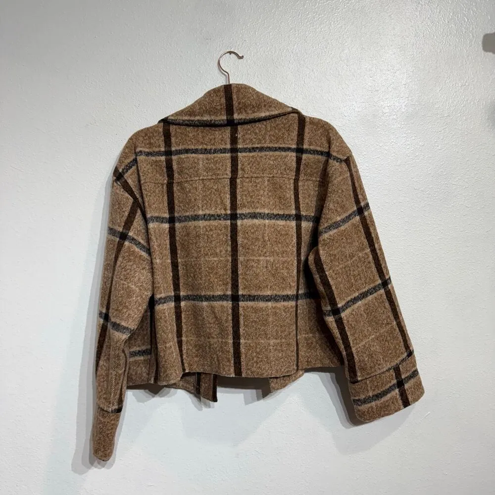 Lush Tan Plaid Shacket Jacket Sz S NWOT - Image 10