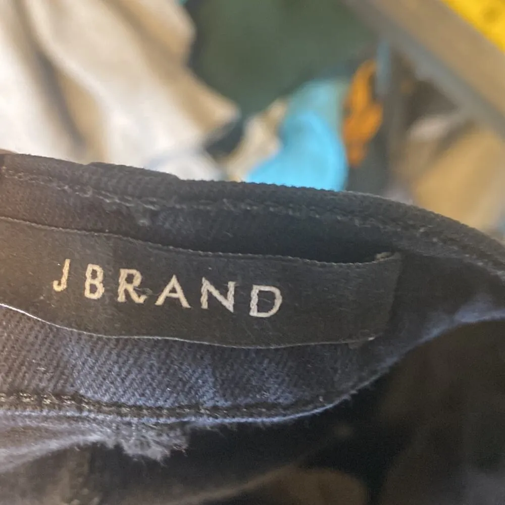 J Brand black ankle length distressed jegging skinny grunge minimalist rocker 26 - Image 9