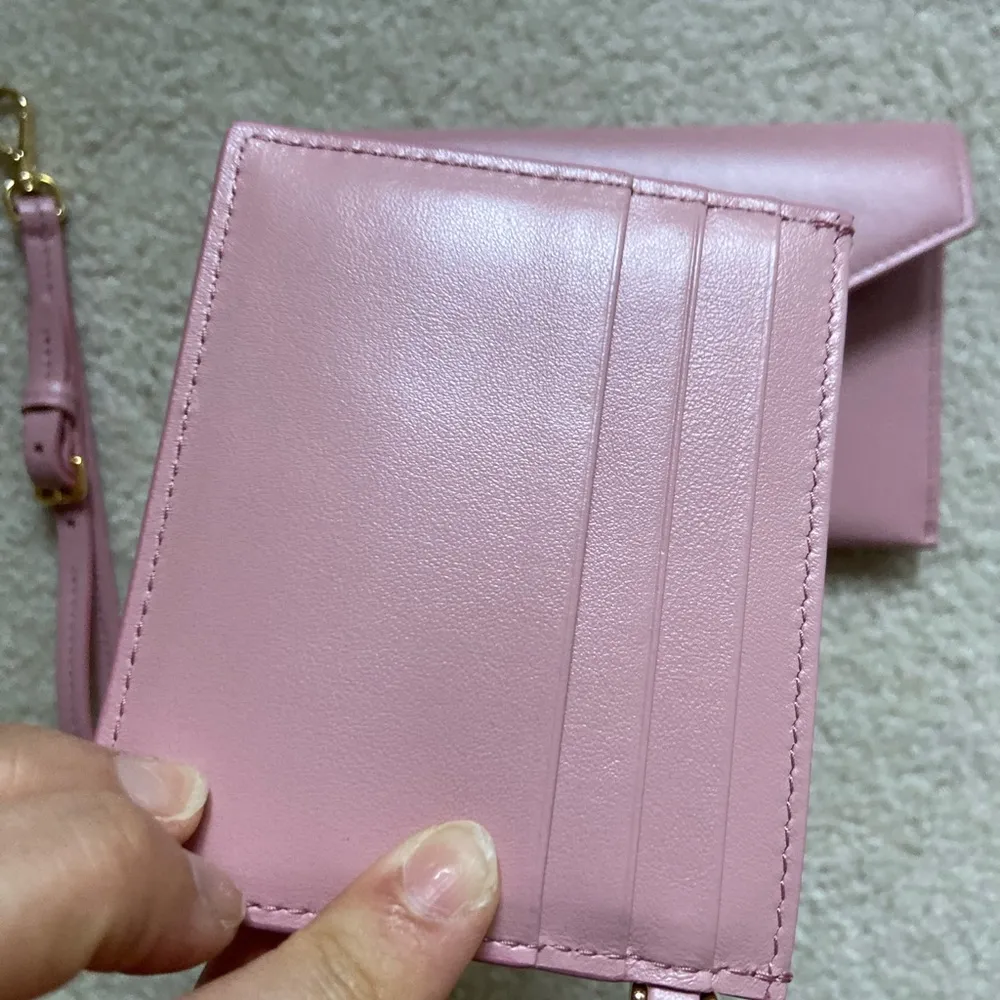 Miu min pink wristlet set - Image 11