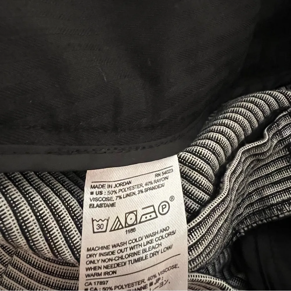 Banana Republic Mini Stripe Belted  Tapered Leg Trouser Pants SZ 10 - Image 7