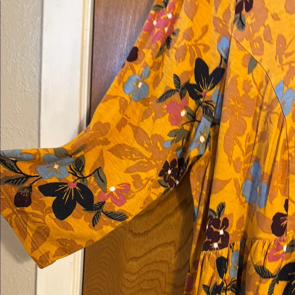 Terra & Sky Gold Embellished Tunic Blouse - Image 4