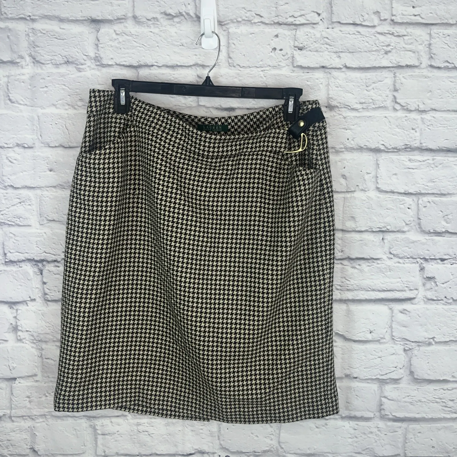 Ralph Lauren Women's Vintage Houndstooth Wool Skirt With Leather Buckle Size 16 - Image 6
