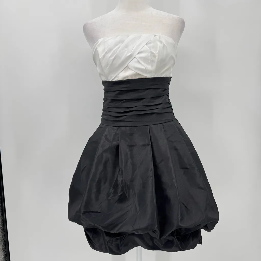 Vintage Black & White Strapless Bubble Skirt Formal Mini Dress Pleated Waist - Image 3
