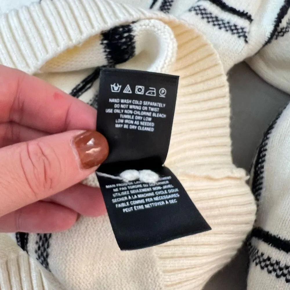 Moth Anthropologie Black White Windowpane Plaid V-Neck Sweater Size Medium - Image 12