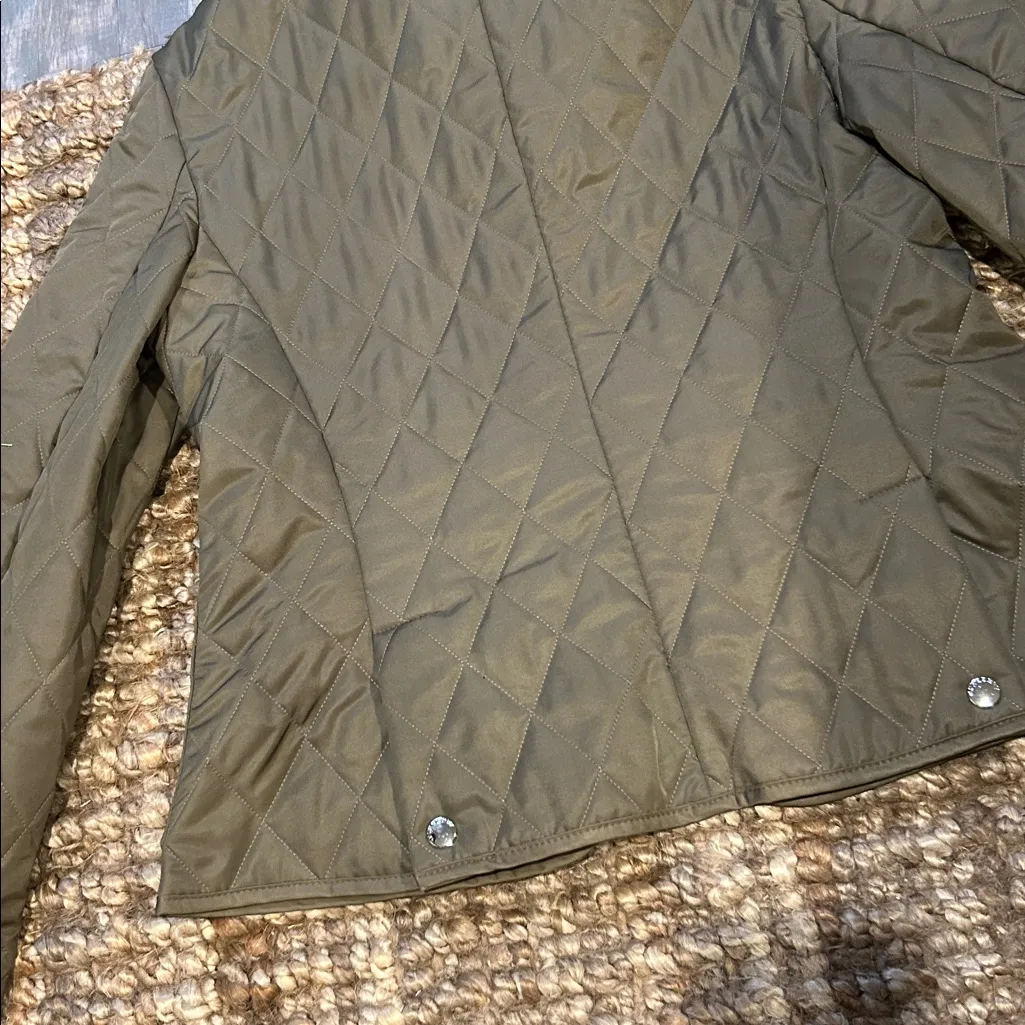 Burberry Check Cuff Quilted Jacket - Image 11