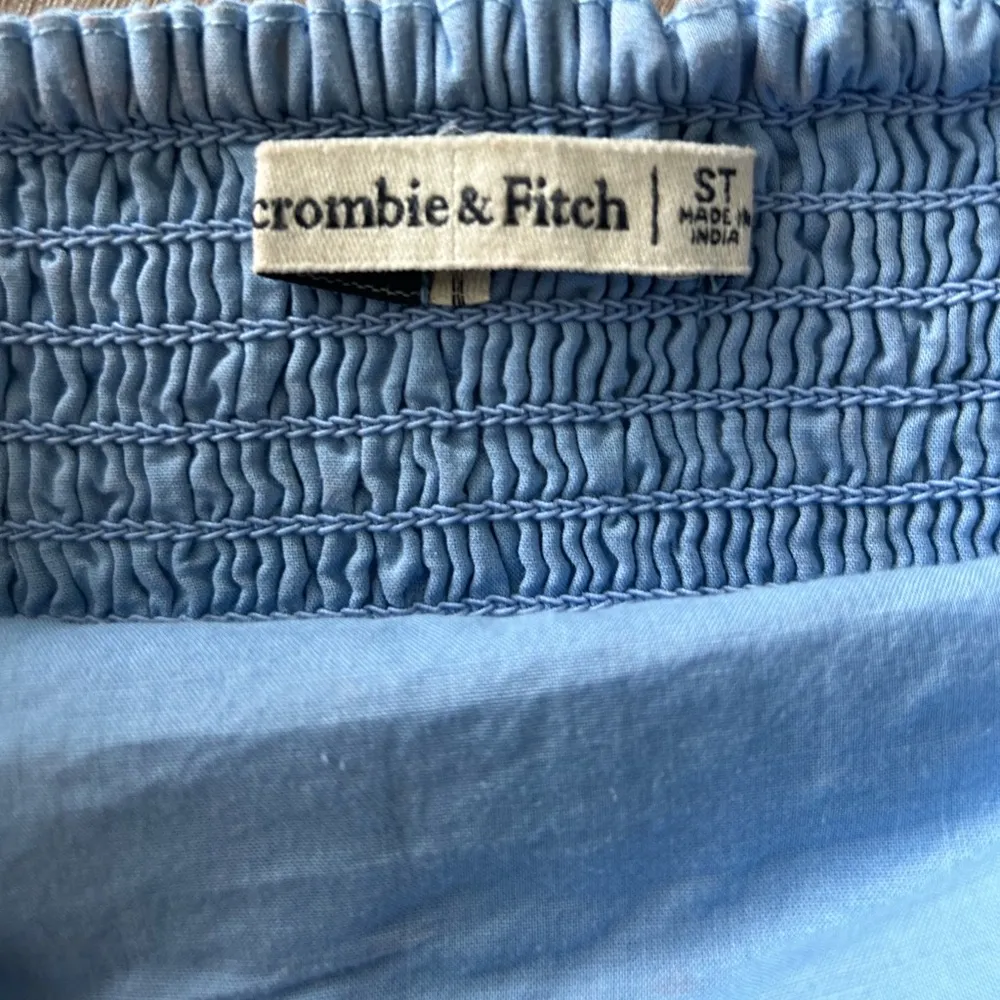 ABERCROMBIE light blue baby doll dress with puff sleeves size ST - Image 3