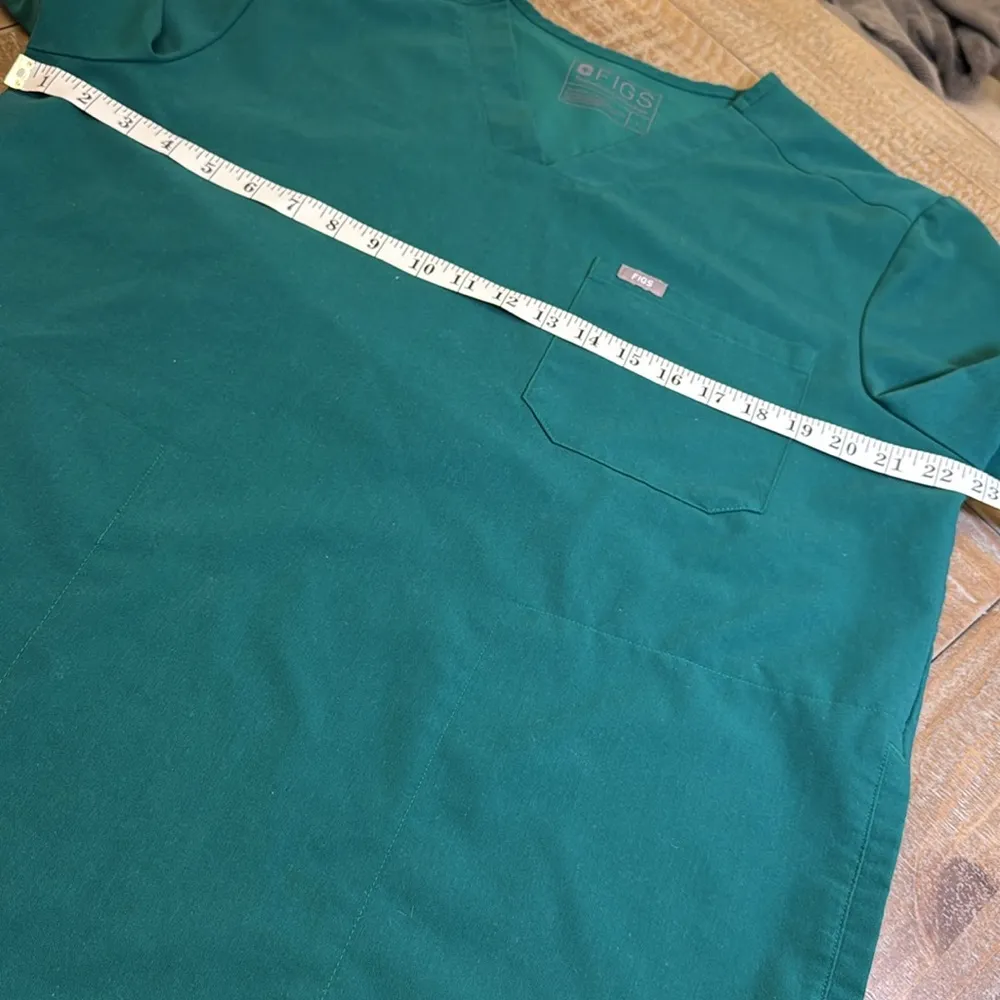 Figs Kelly Green Scrub Top - Image 7