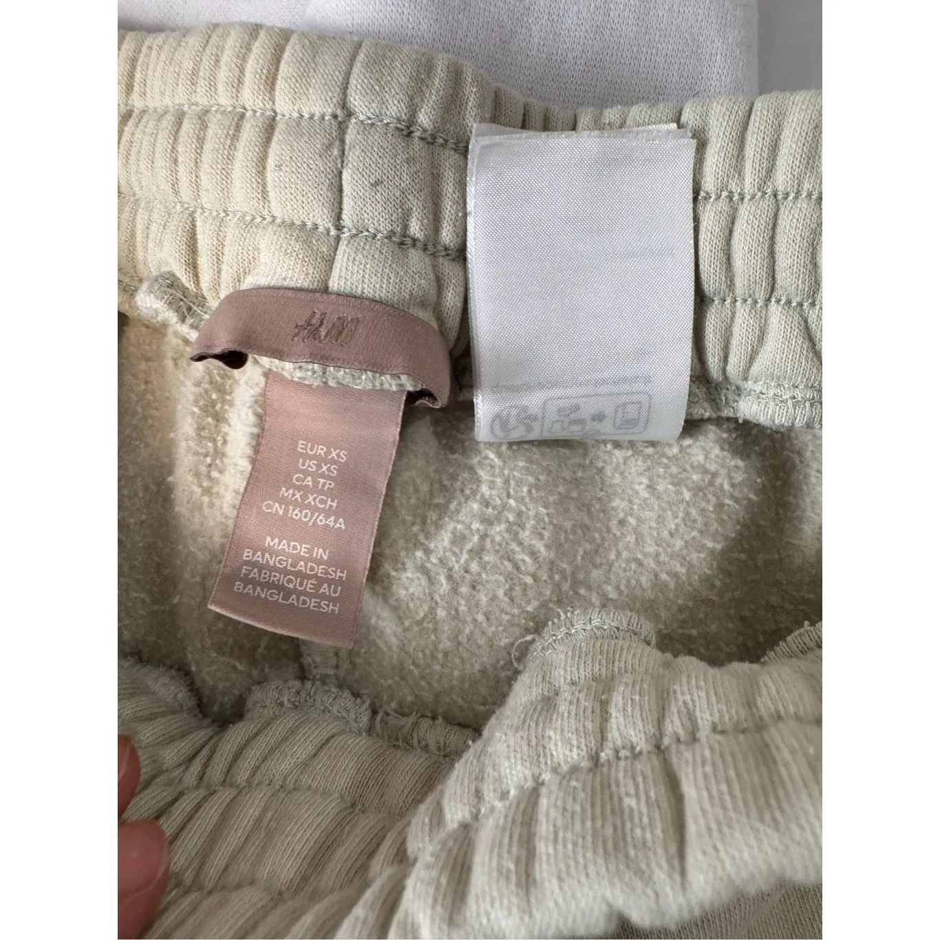 H&M sweatpants size XS - Image 4