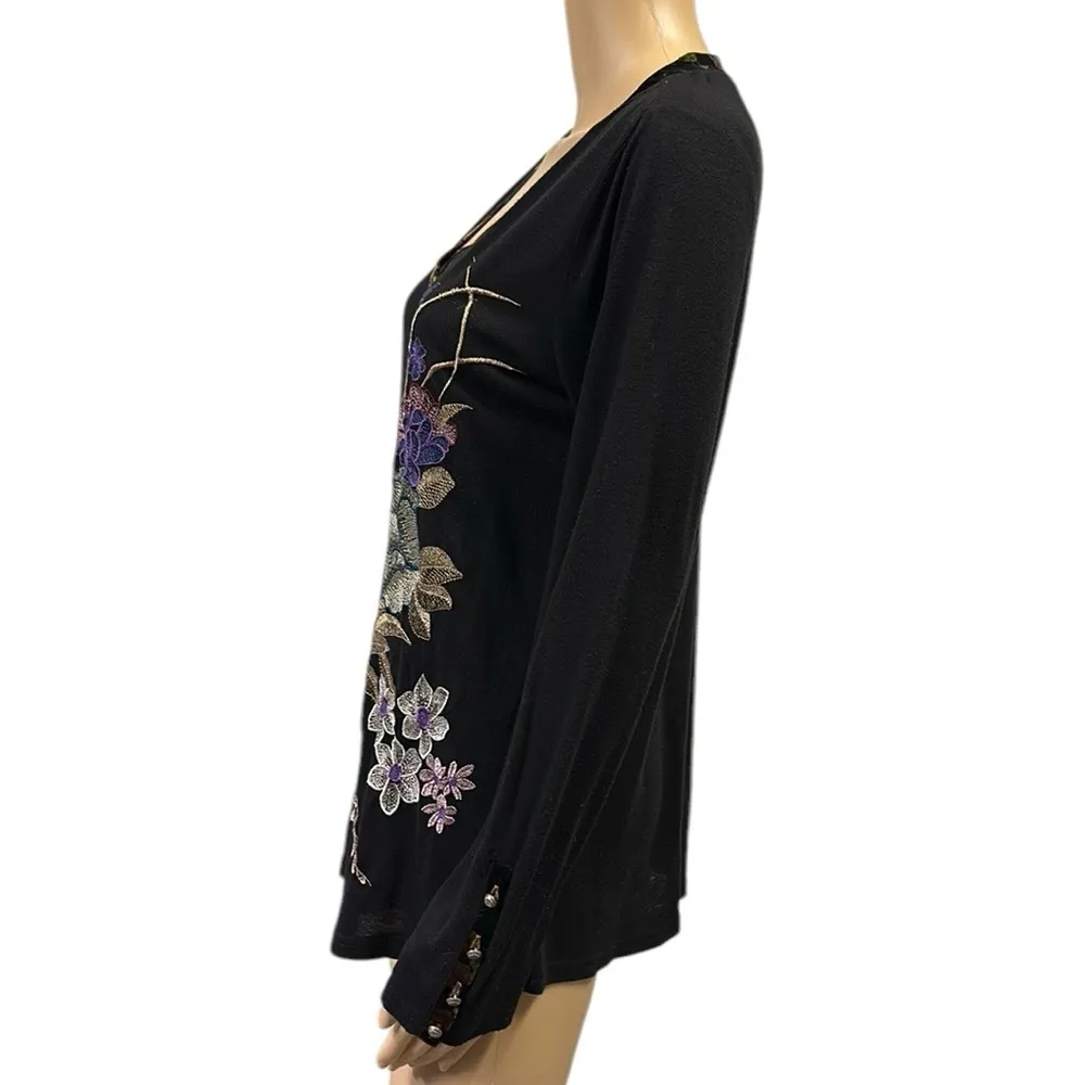 Soft Surroundings Embroidered Floral Long Sleeve Velvet V Neck Tunic Top Small - Image 3