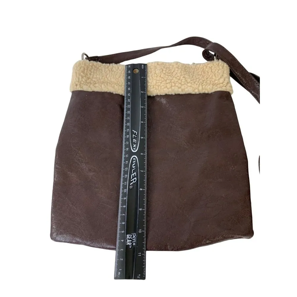 American Eagle Women's Brown Cross Bag - Image 5