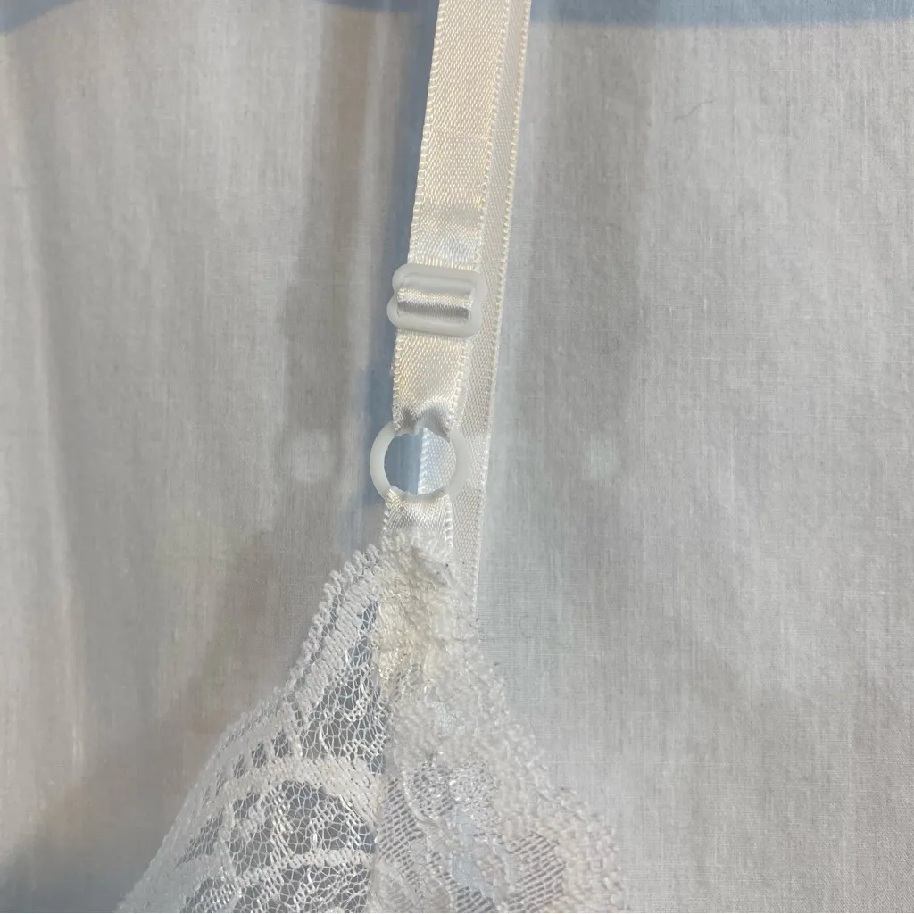 Adonna full slip size 36 - Image 3