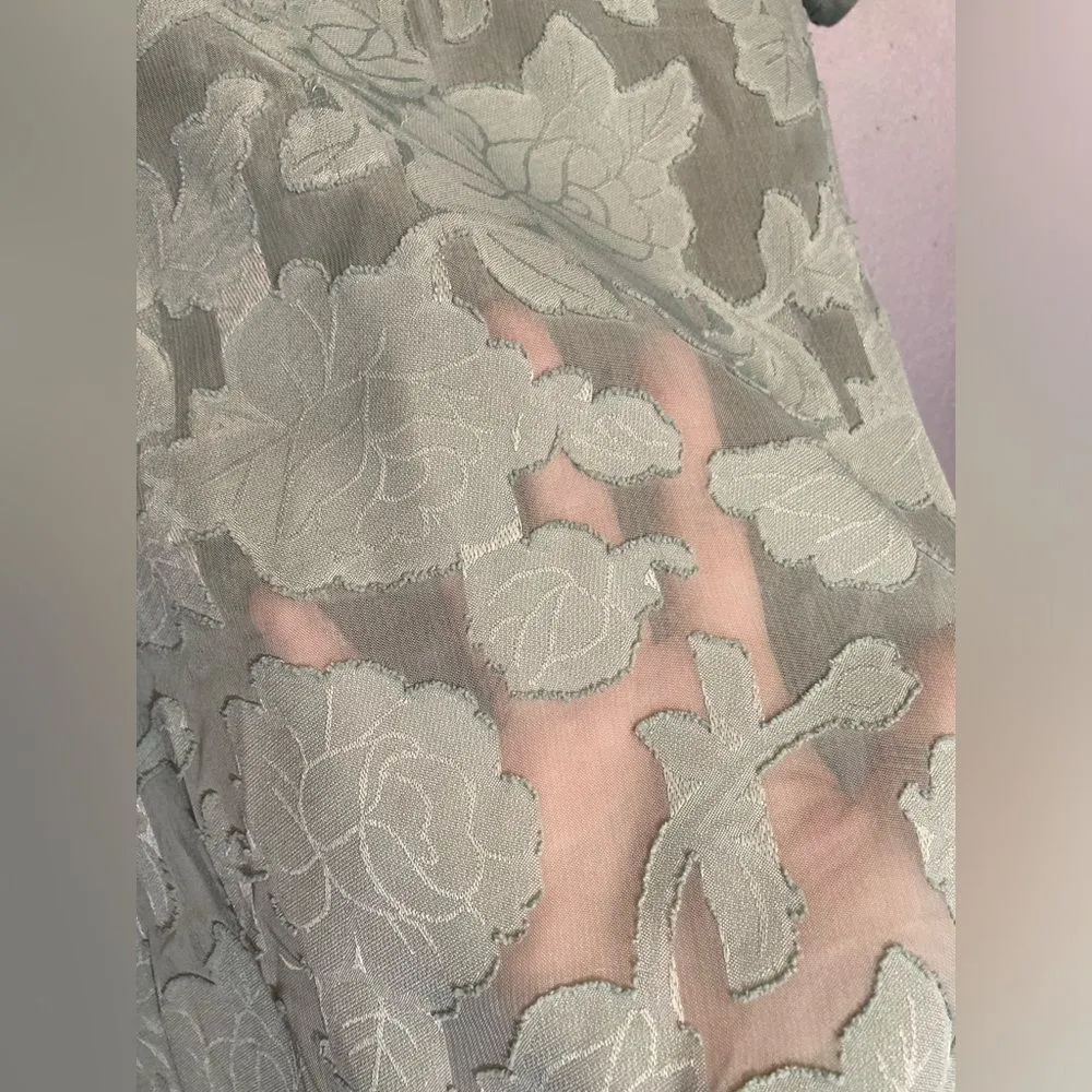 RXB sage green sheer floral overlay T - Image 5