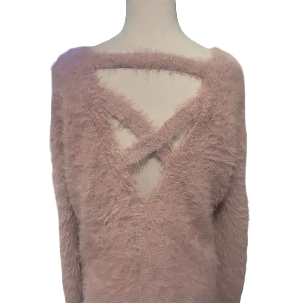 Pink Soft Fuzzy V-Neck Long V-Neck Oversized Open Back Sweater Size XS - Image 4