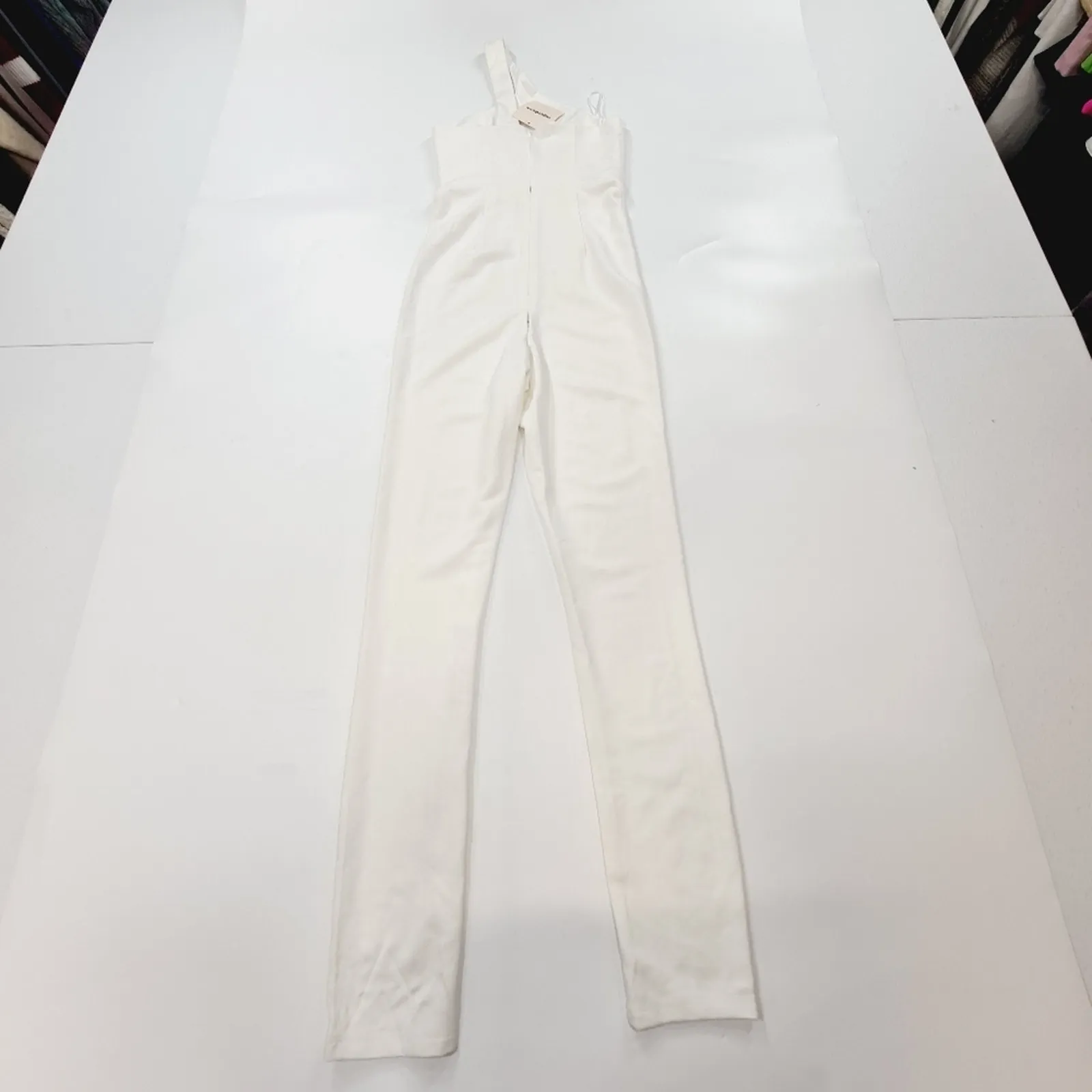 Superdown Tiasha Asymmetrical Jumpsuit in White XS - Image 11