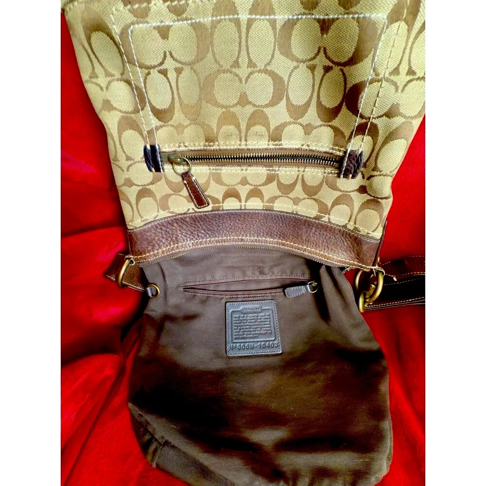 Vintage Coach Legacy Canvas 10403 Crossbody & Shoulder Bags Y2K - Image 9