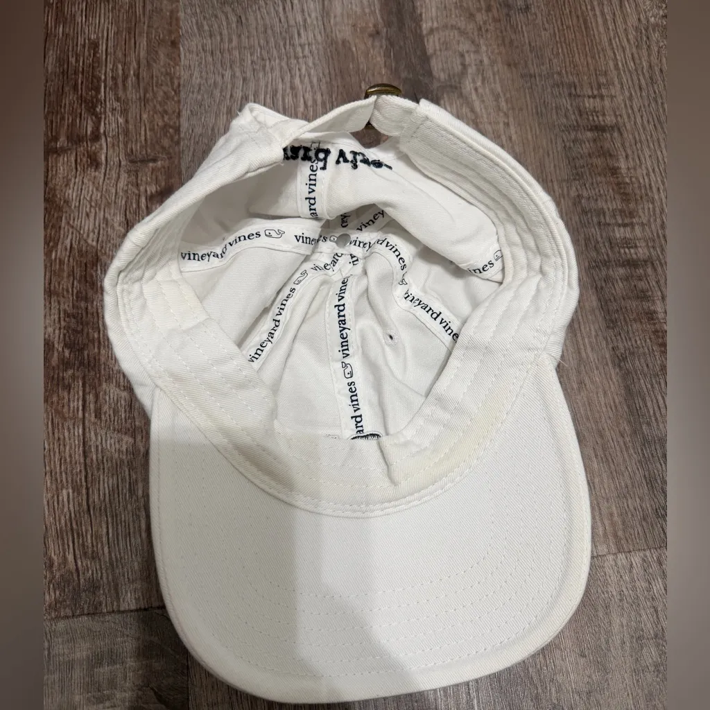 Vineyard Vines  hat - Image 2