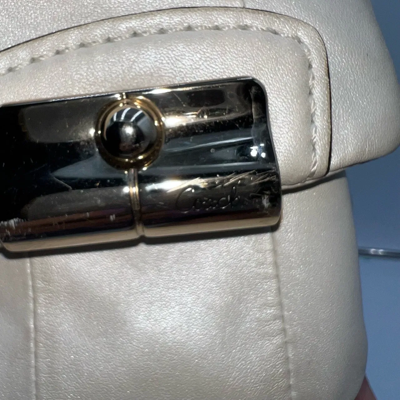 Coach Kristin Rouched Drawstring Hobo Bag in Chalk - Image 6