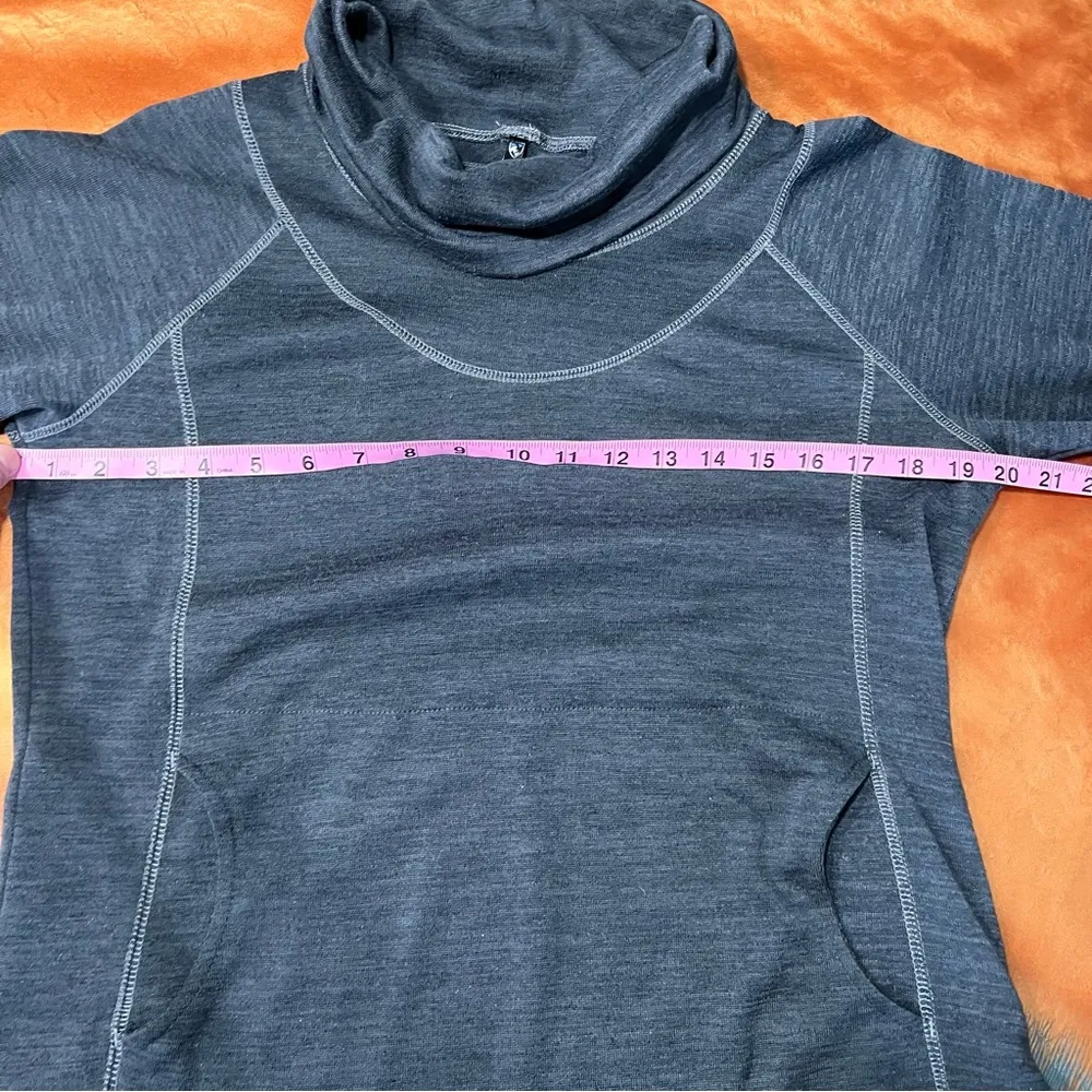 Kuhl Lea Pullover Gray size large pocket cowl neck - Image 10