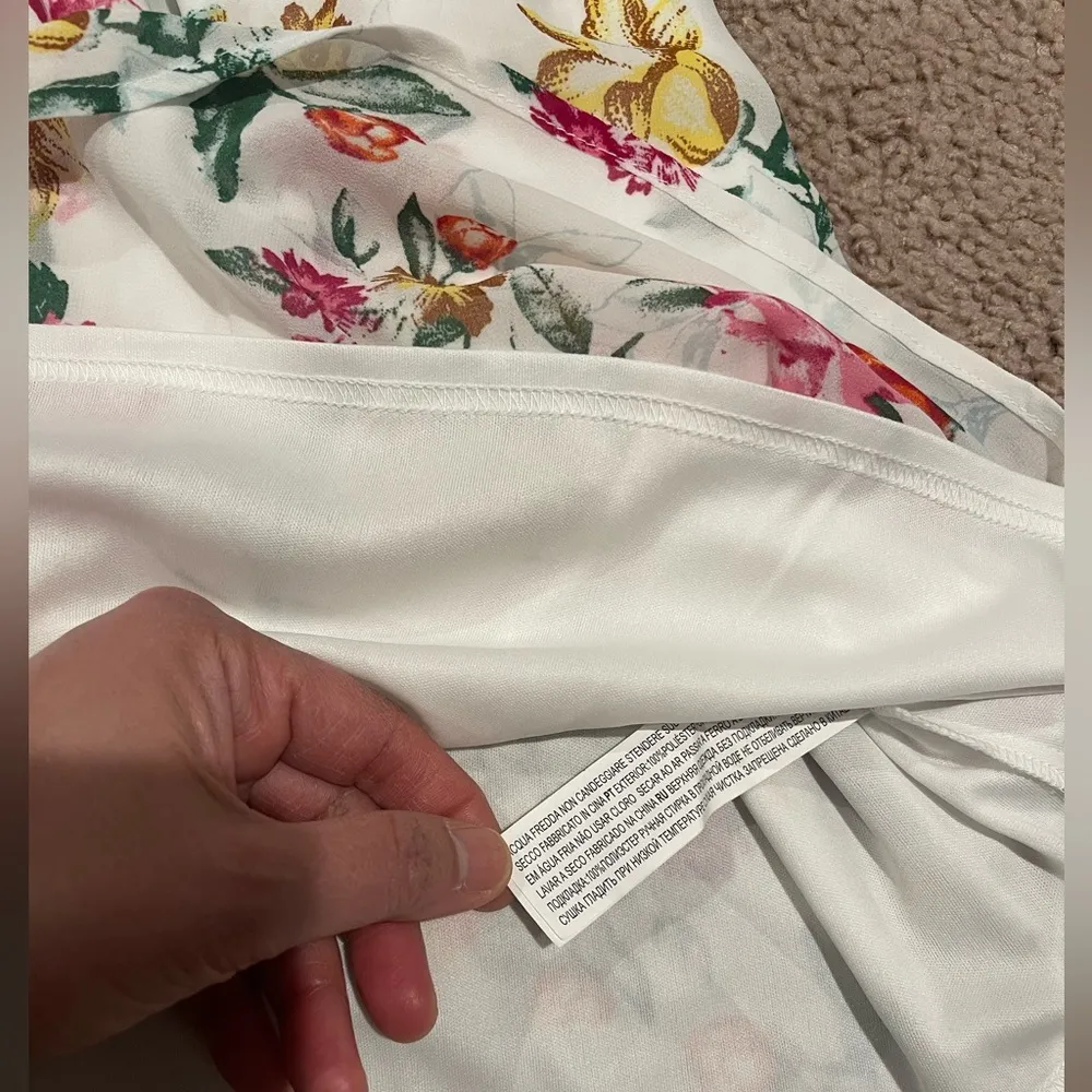 FOREVER 21 Junior Floral White Spaghetti Mini dress with Open Back - Image 3