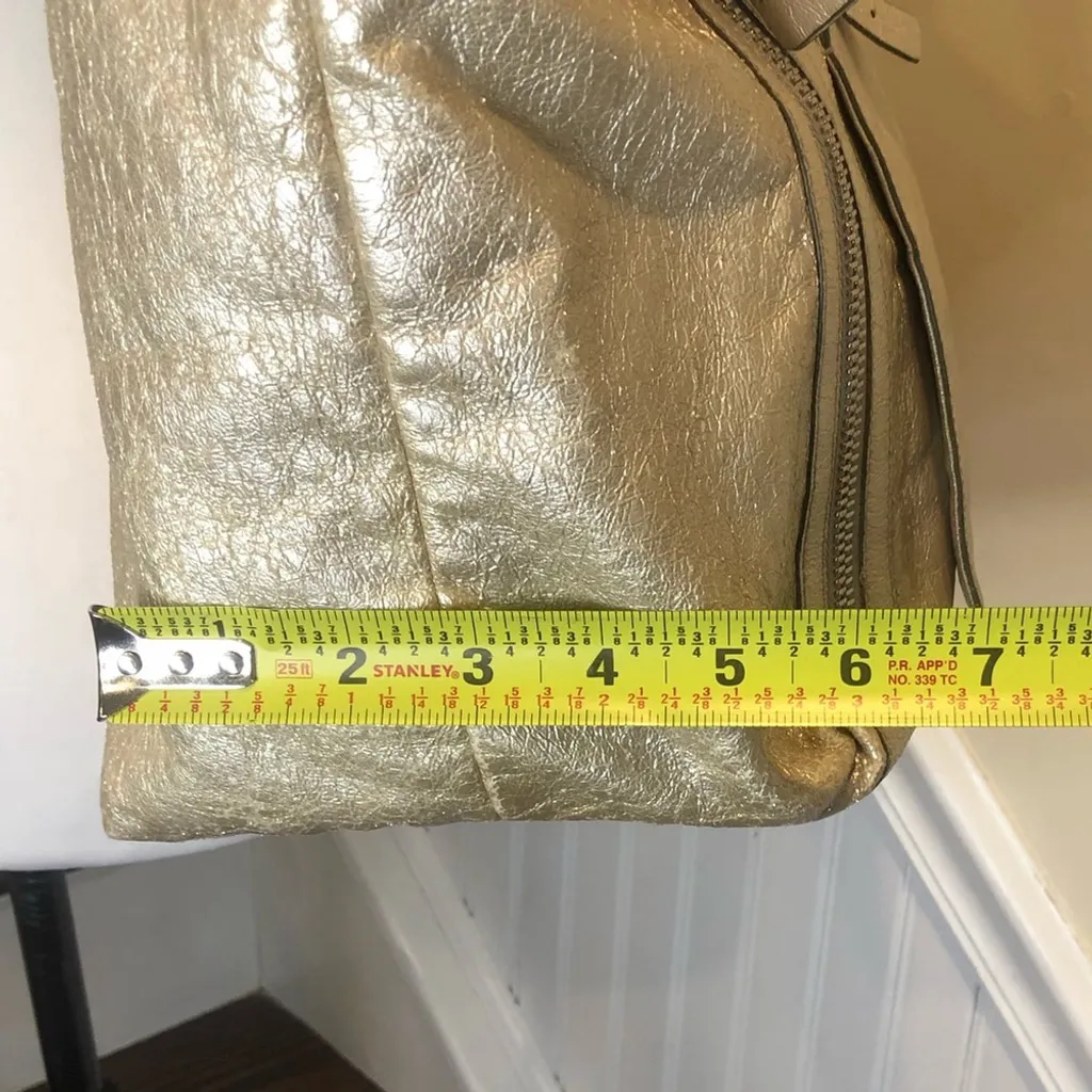 CHLOE Eclipse Oversized Ivory Silver Gold Tote Shoulder Bag Exterior Zip Pockets - Image 12