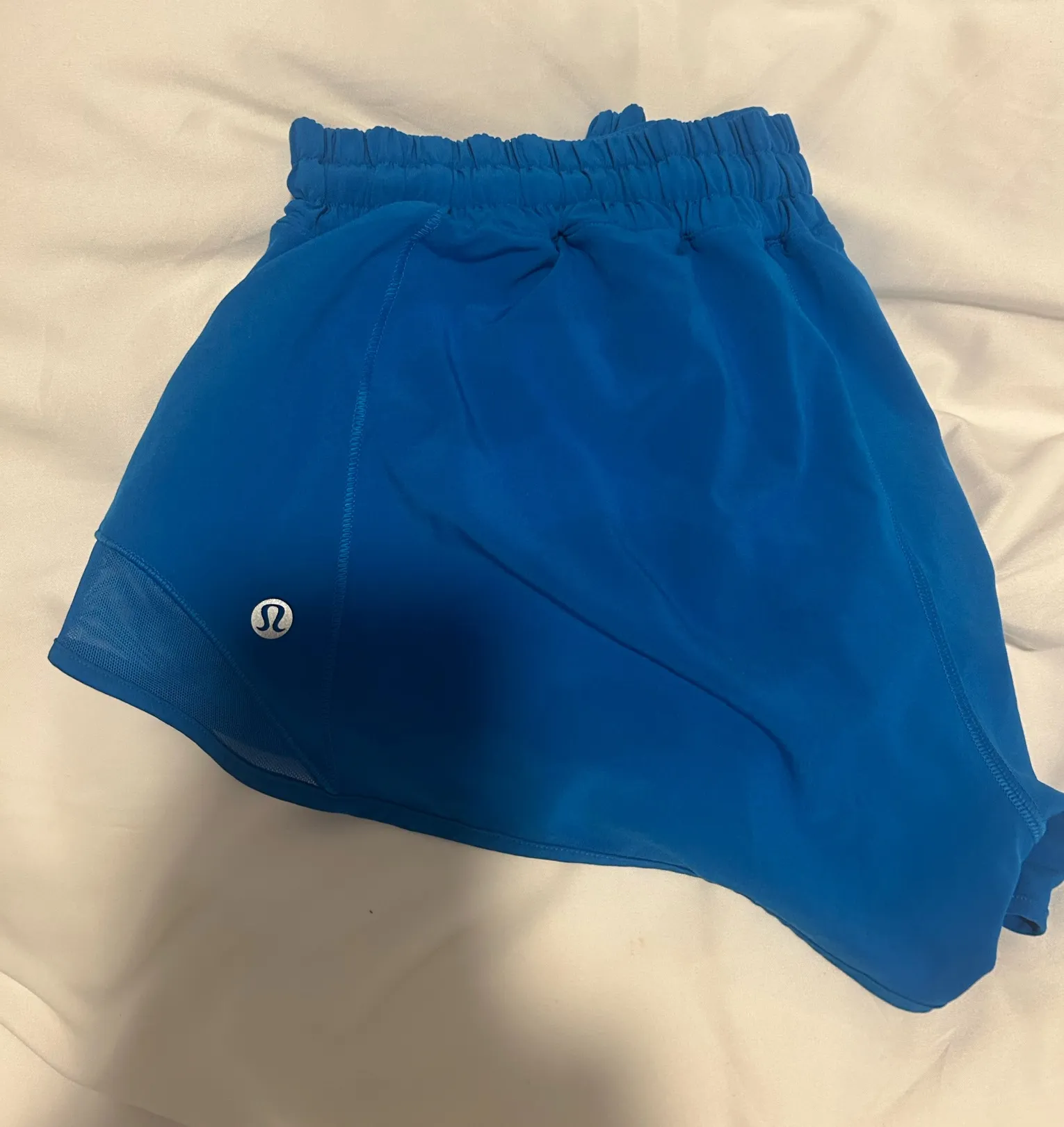 Lululemon Shorts Hotty Hot 2.5" - Image 2