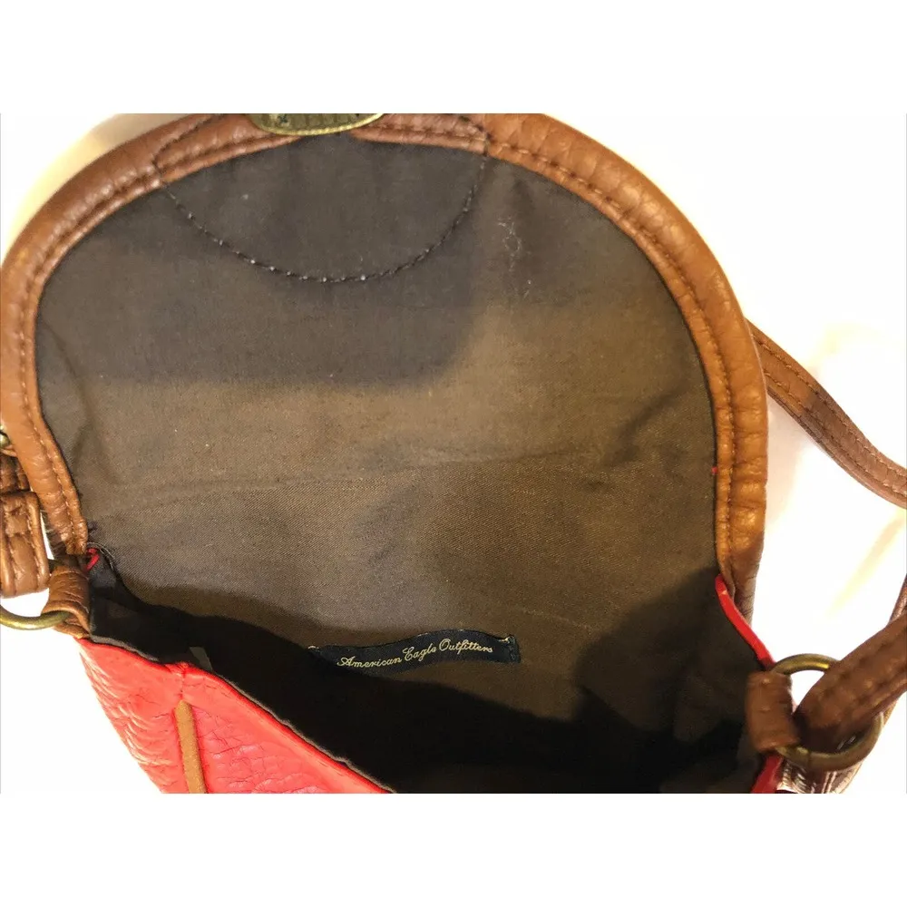 American Eagle Crossbody Very Small Purse Faux Leather Red/Brown Trim - Image 3