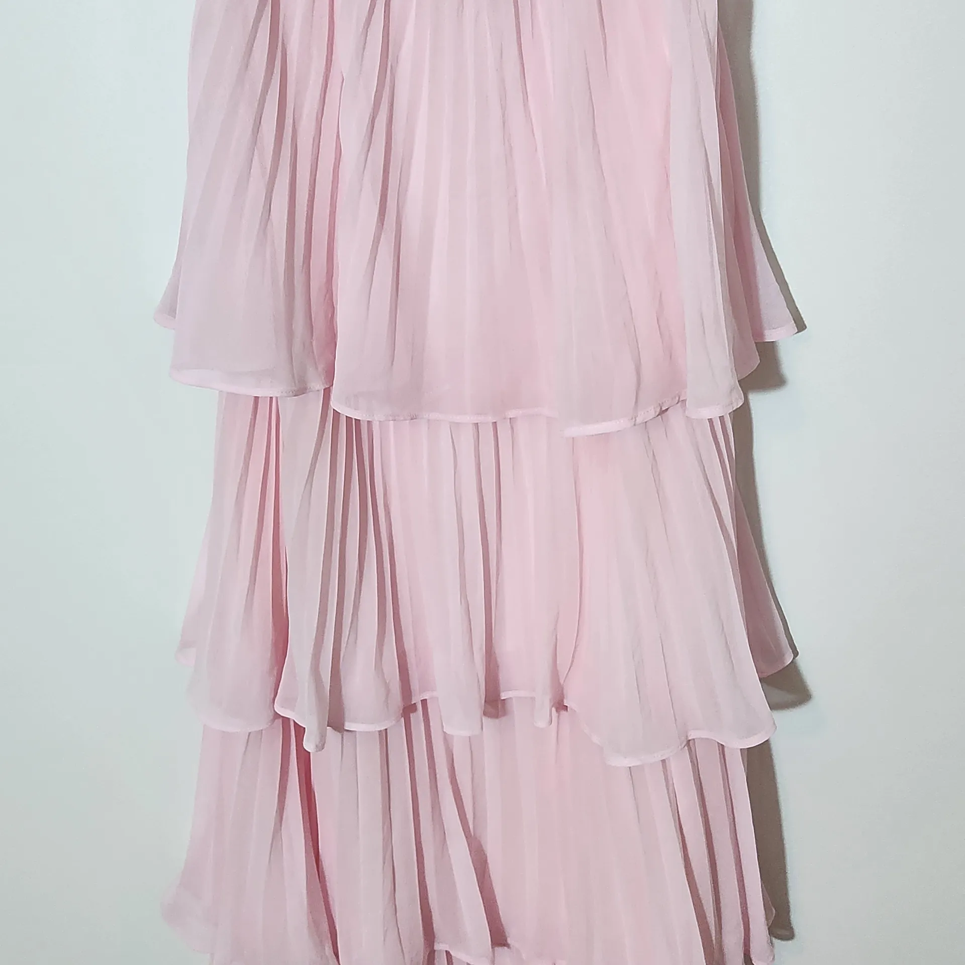 Lulus Pink Tiered Strapless Maxi Dress NWT Size XS Pink Wedding Guest Dress - Image 4