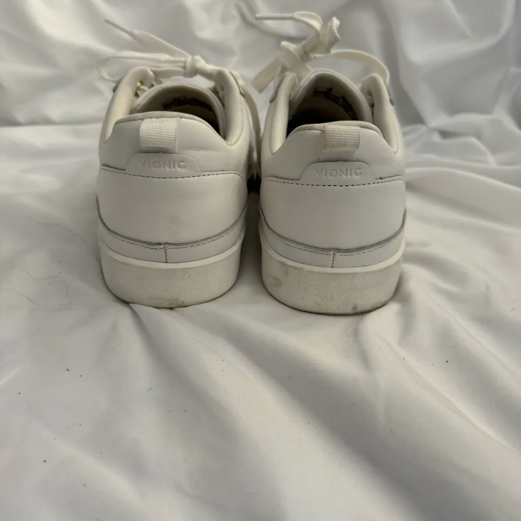 Like New Vionic Elise Wide Leather Sneakers - Image 5