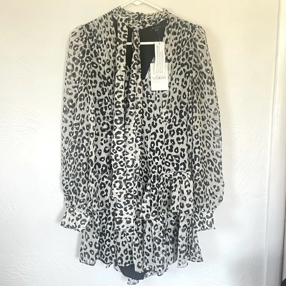 NWT reformation Bardot‎ Georgette Leopard Print Dress In B+W Leo Size XS - Image 4