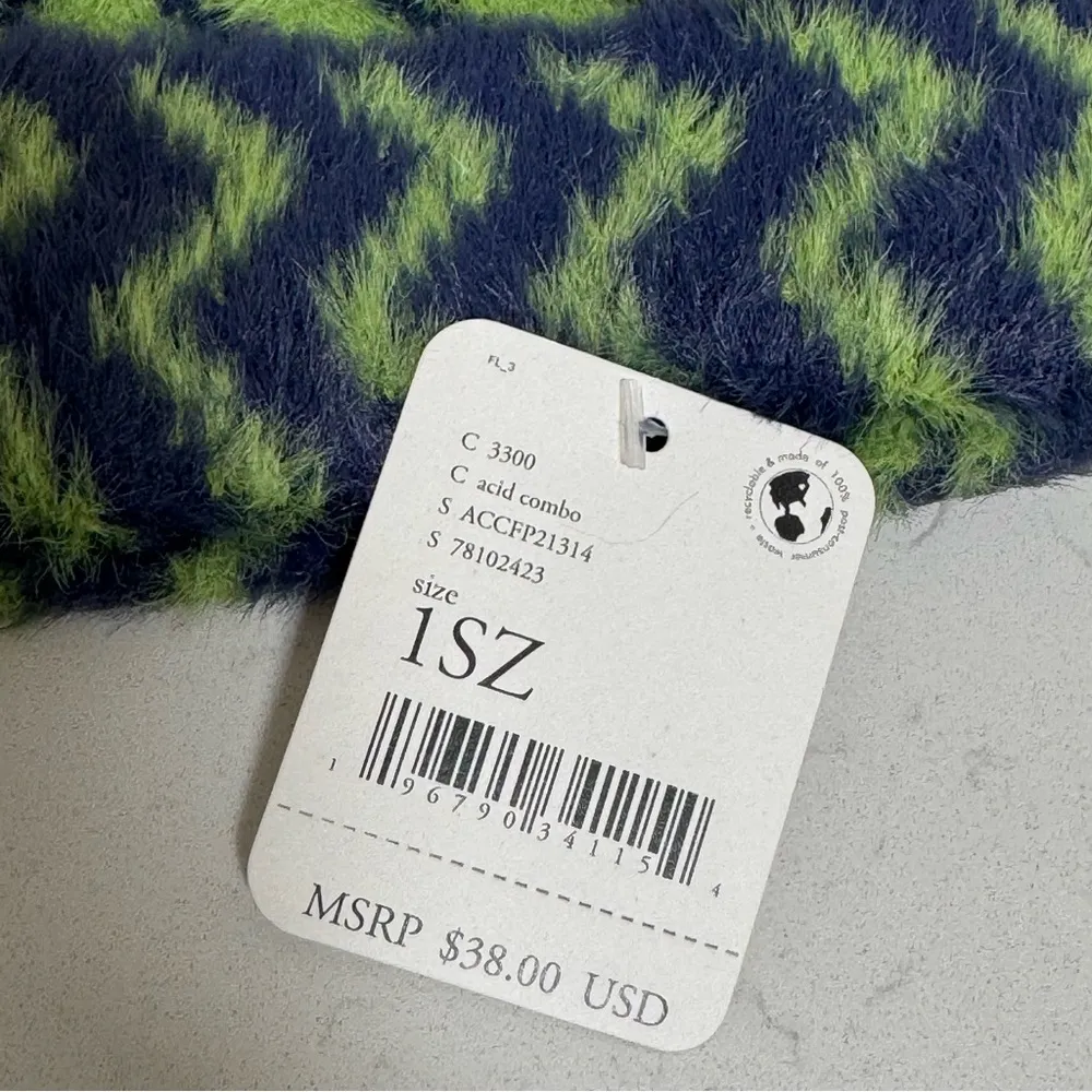 Free People fuzzy chevron beanie winter hat in acid combo NWT - Image 4